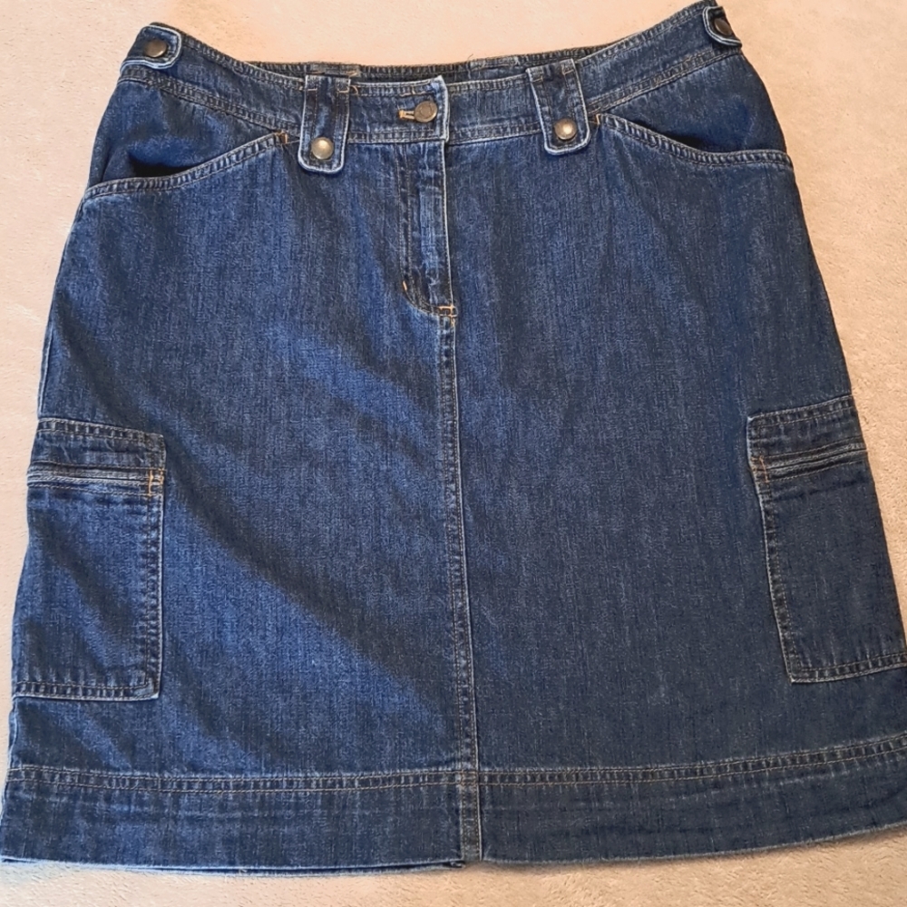 Jones New York Sport Cargo Style Denim Skirt - Sz. 10 - Pre-loved